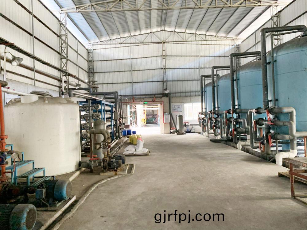 槑州某某(mou)紙業(ye)80m3ph除(chu)鹽(yan)水係統(tong)現場圖(tu)片(pian)