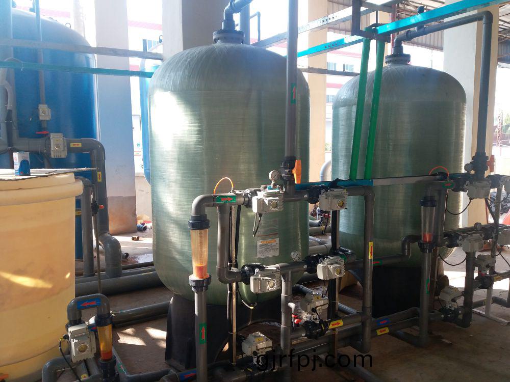 孟(meng)加(jia)拉(la)國(guo)60m3ph輭化水(shui)工程